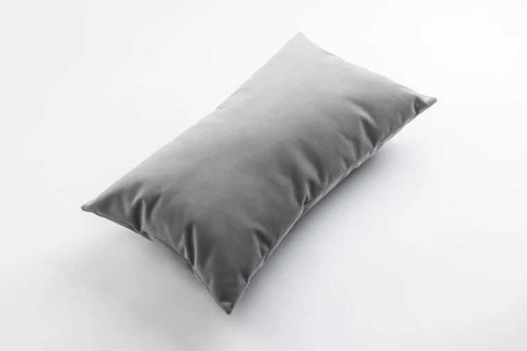 Deco pillow with velvet - Image 2